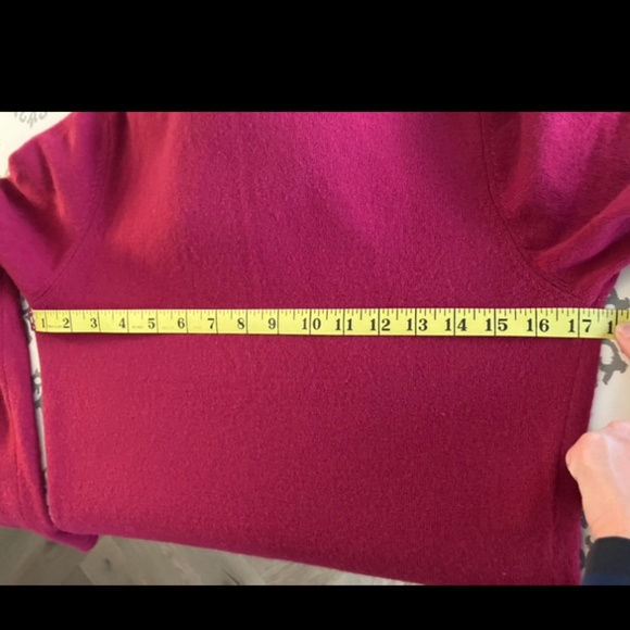 Pink wool turtleneck dress - Picture 3 of 5